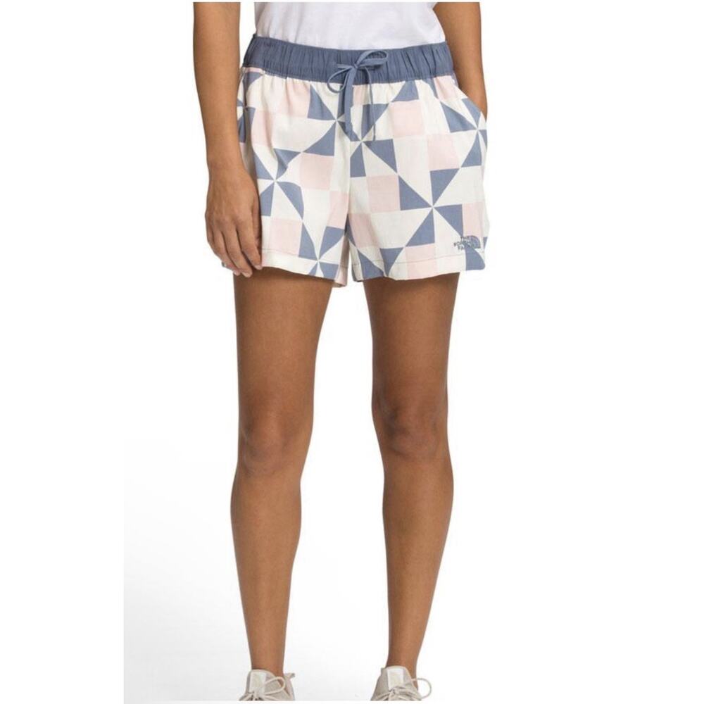 North Face Shorts Geometric Pink Gray & Cream Class V Pockets Womens Medium 4.5"